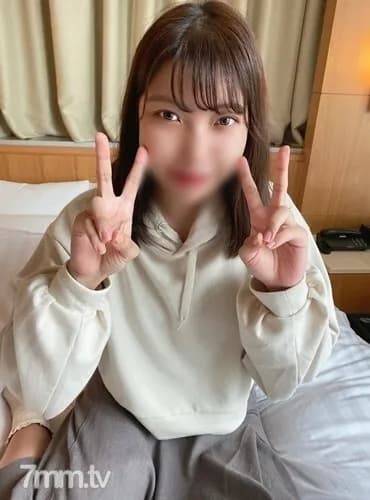 FC2-PPV-1595157 fc2-ppv 1595157 [Complete amateur] Raw sex with a thick vibe inserted in a healthy beautiful girl who has only dated one person until now