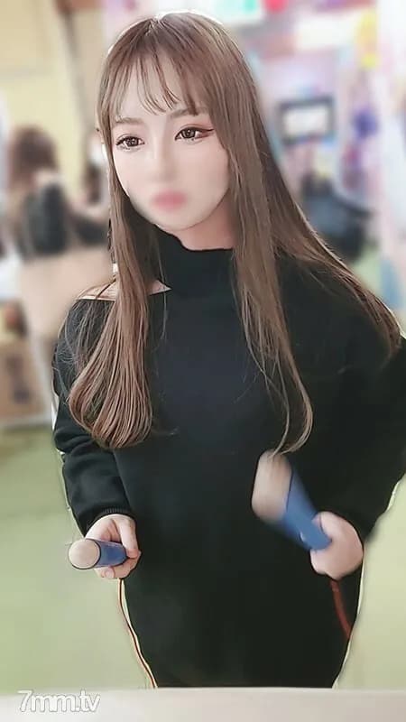 FC2-PPV-1906126 Appearance  RE: ♯ A junior with fair-skinned big breasts with a nice smile. Fascinated by a cute smile, she pushed down after a date and couldn't stand it and made vaginal cum shot.