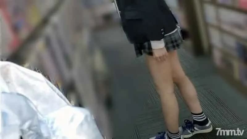 FC2-PPV-2905903 [Limited in May] Prefectural General Course 3. Short-haired volleyball club.  - After buying pants at Necafe and exposing no panties to the hotel