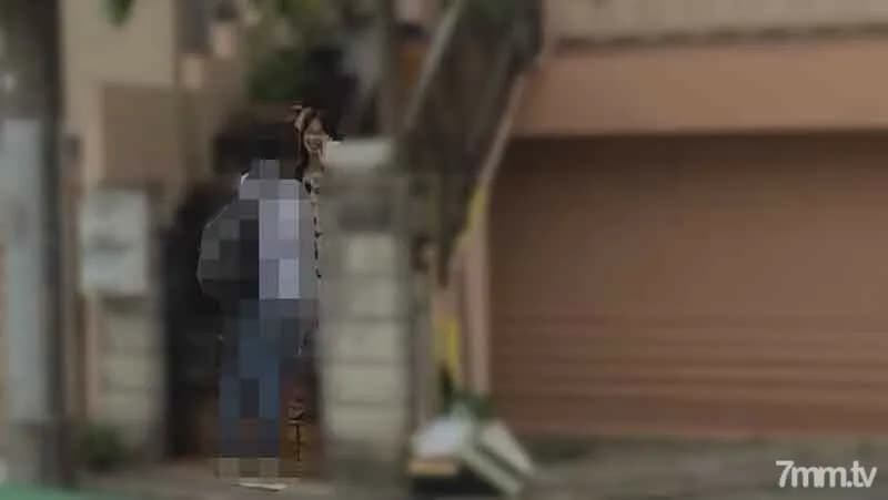 FC2-PPV-3010858 [Individual] A beautiful flirtatious wife who takes a loan to play with her husband while she looks down on her kind-hearted husband.  - A satisfying expression even when vaginal cum shot is made in the back of the vagina.  - .