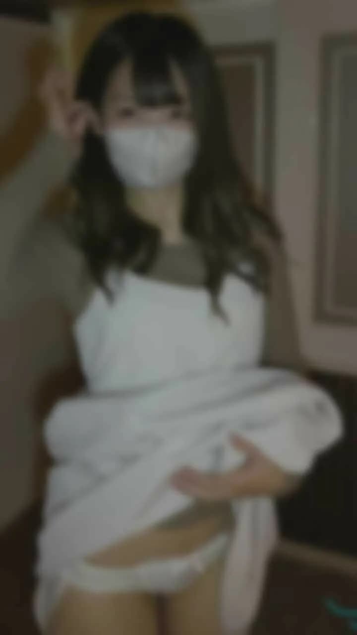 FC2-PPV-3113979 "#56" Yurufuwa flower shop until tomorrow.  - The sexy baby face and cute voice are too attractive!  - !  - I was able to make a happy vaginal cum shot ♡ Mutual feelings ♡