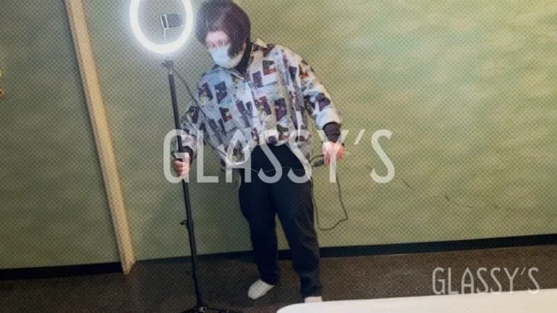 FC2-PPV-4685127 19 Creampie and oral ejaculation for inexperienced staff│GLASSY'S