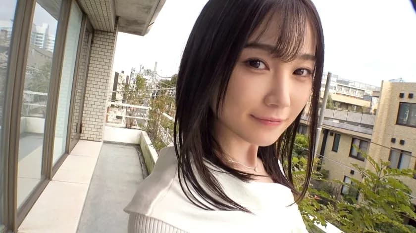 SIRO-5107 The advent of a transcendent slender beauty  The goddess who wants to have sex anywhere when the erotic switch is turned on appears in AV! I'm slender but I eat a lot  Ji*ko , and I like people who eat a lot  Ma*ko ... First shot  AV appl